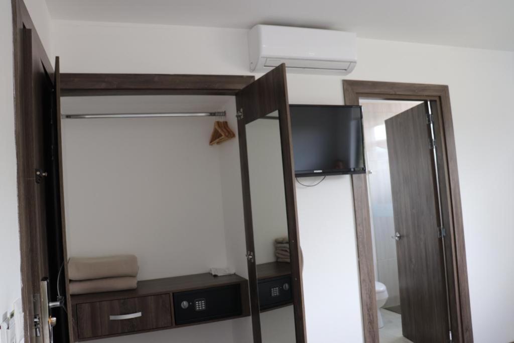 Hotel Santiago De Arma Ріонегро Екстер'єр фото